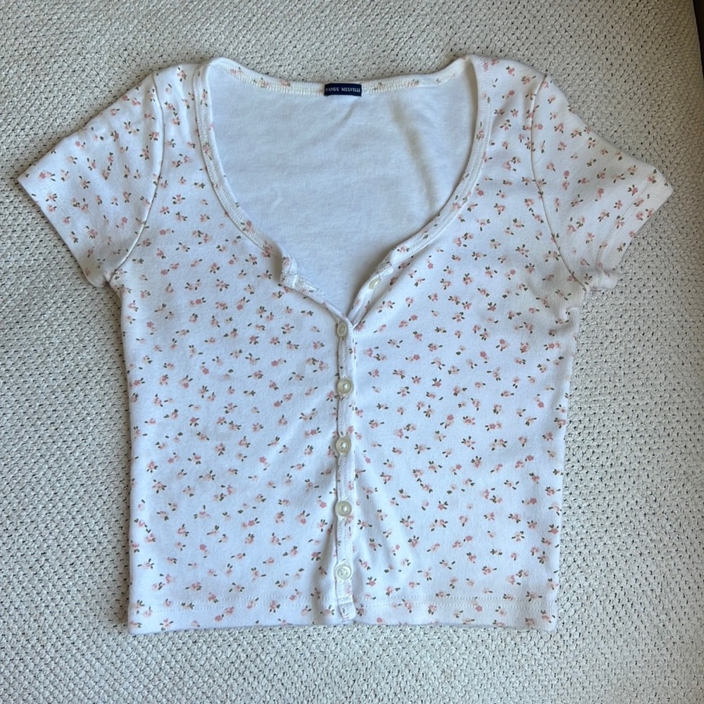 BRANDY MELVILLE White Short Sleeve Tee Button Up; Small Floral Design